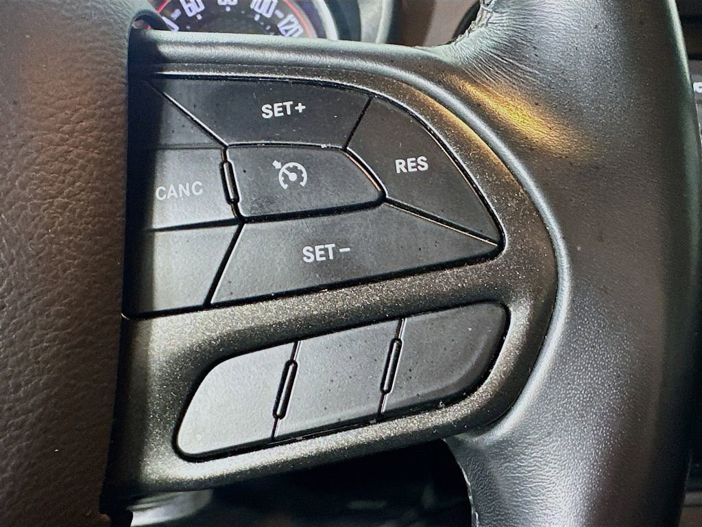 Used 2023 Dodge Challenger SXT image 23