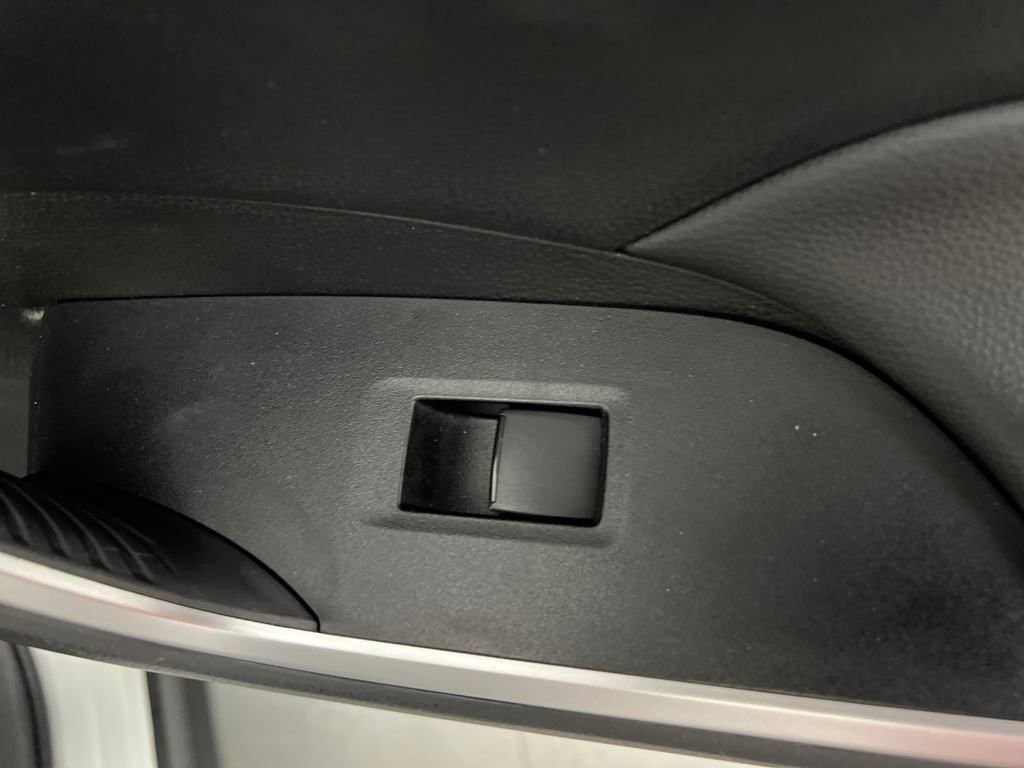 Used 2023 Toyota RAV4 LE image 20