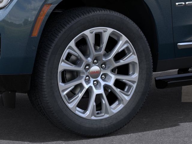 New 2026 GMC Yukon XL Denali w/ Denali Reserve Package AWD/4WD image 9