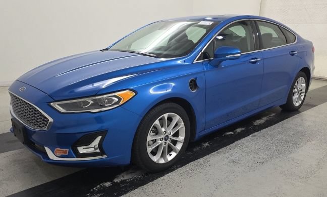 Used 2020 Ford Fusion Energi Titanium FWD image 2
