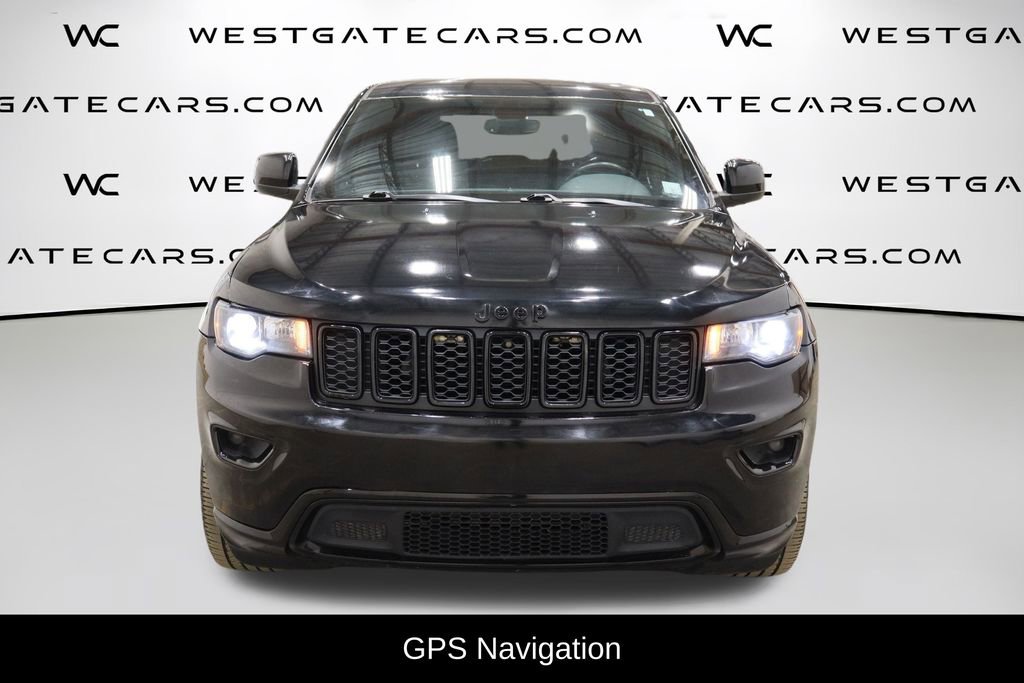 Used 2018 Jeep Grand Cherokee Altitude video 2