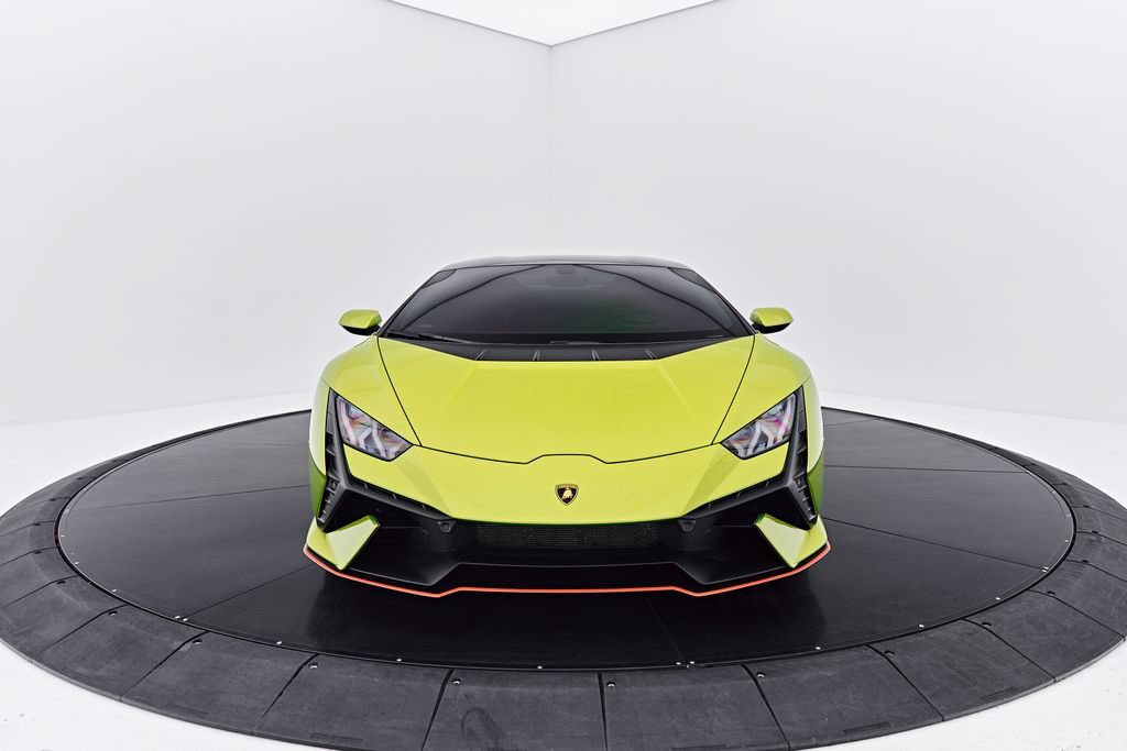 Used 2023 Lamborghini Huracan Tecnica RWD image 18