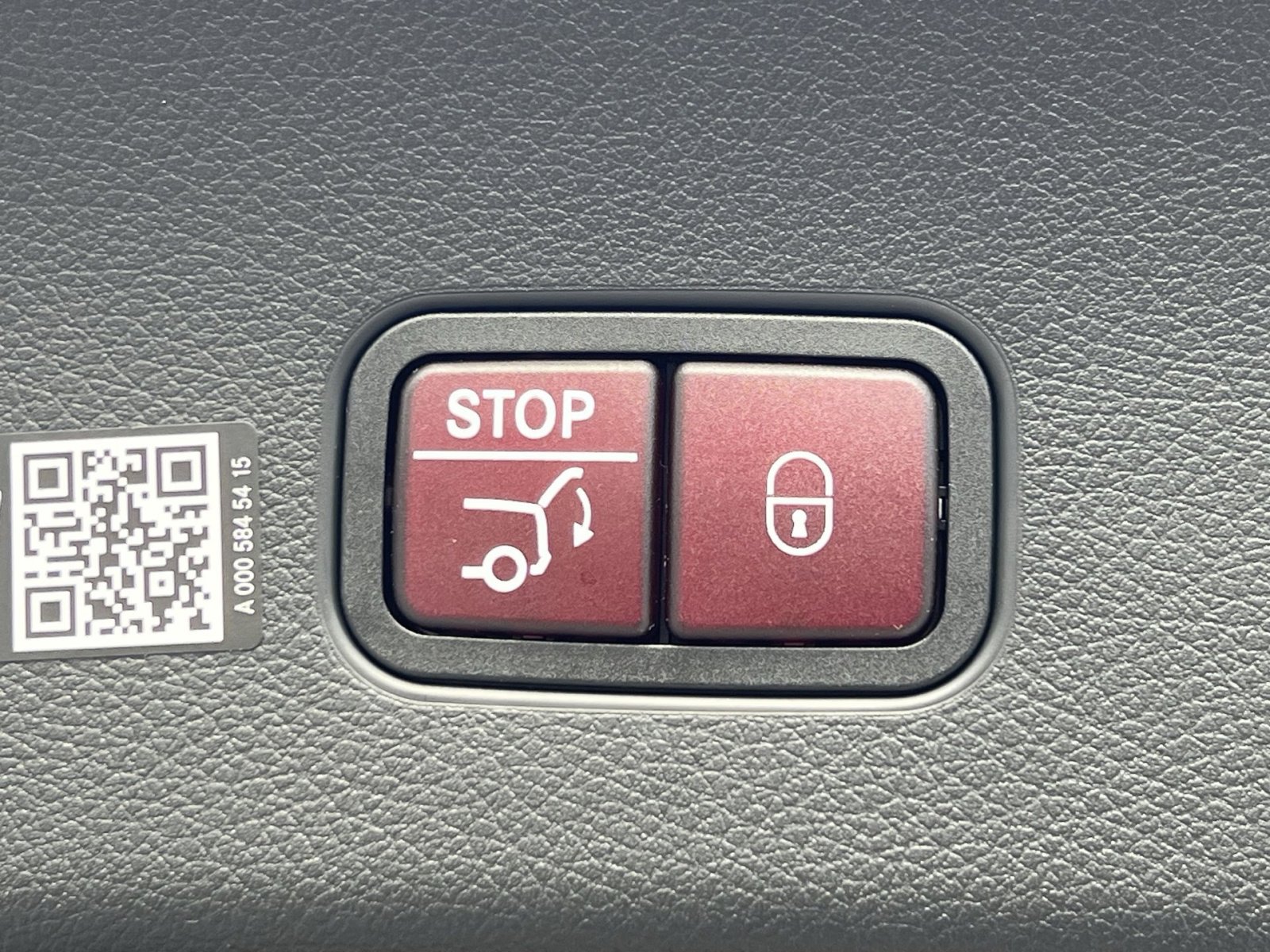 New 2026 Mercedes-Benz GLC 300 4MATIC image 25