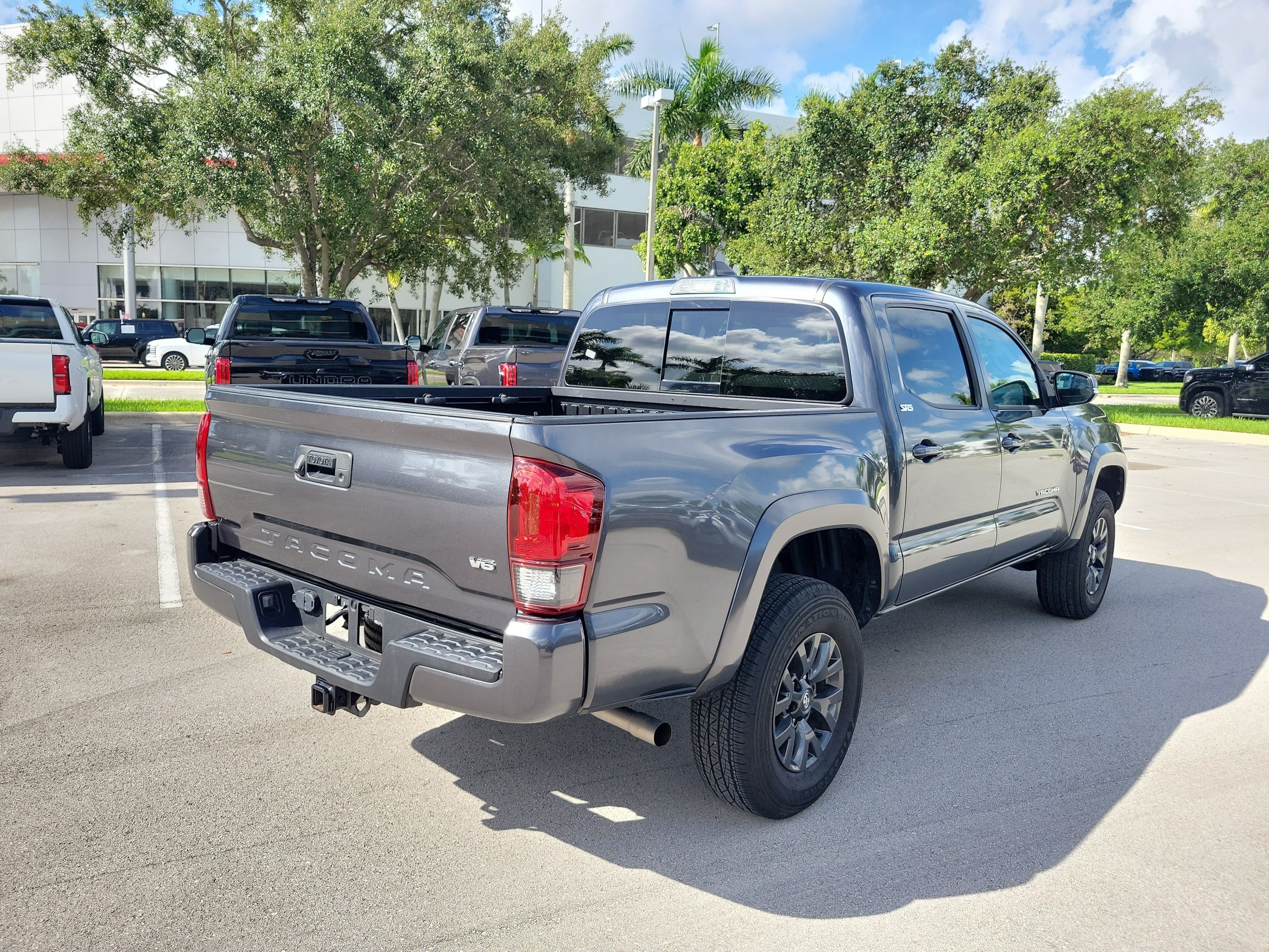 Used 2023 Toyota Tacoma SR5 w/ Technology Package RWD image 7