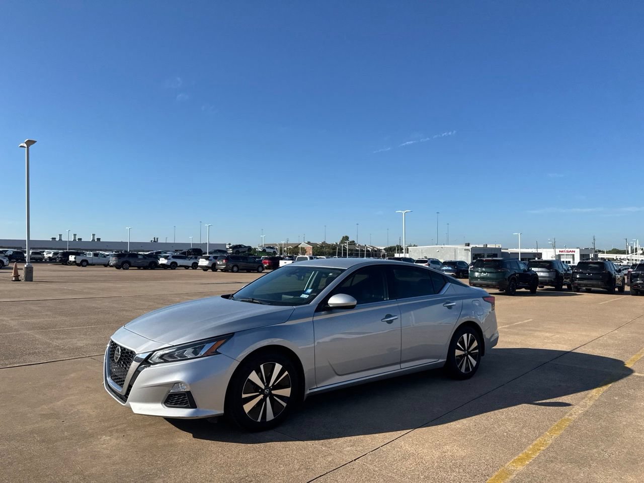 Used 2021 Nissan Altima 2.5 SV FWD image 10