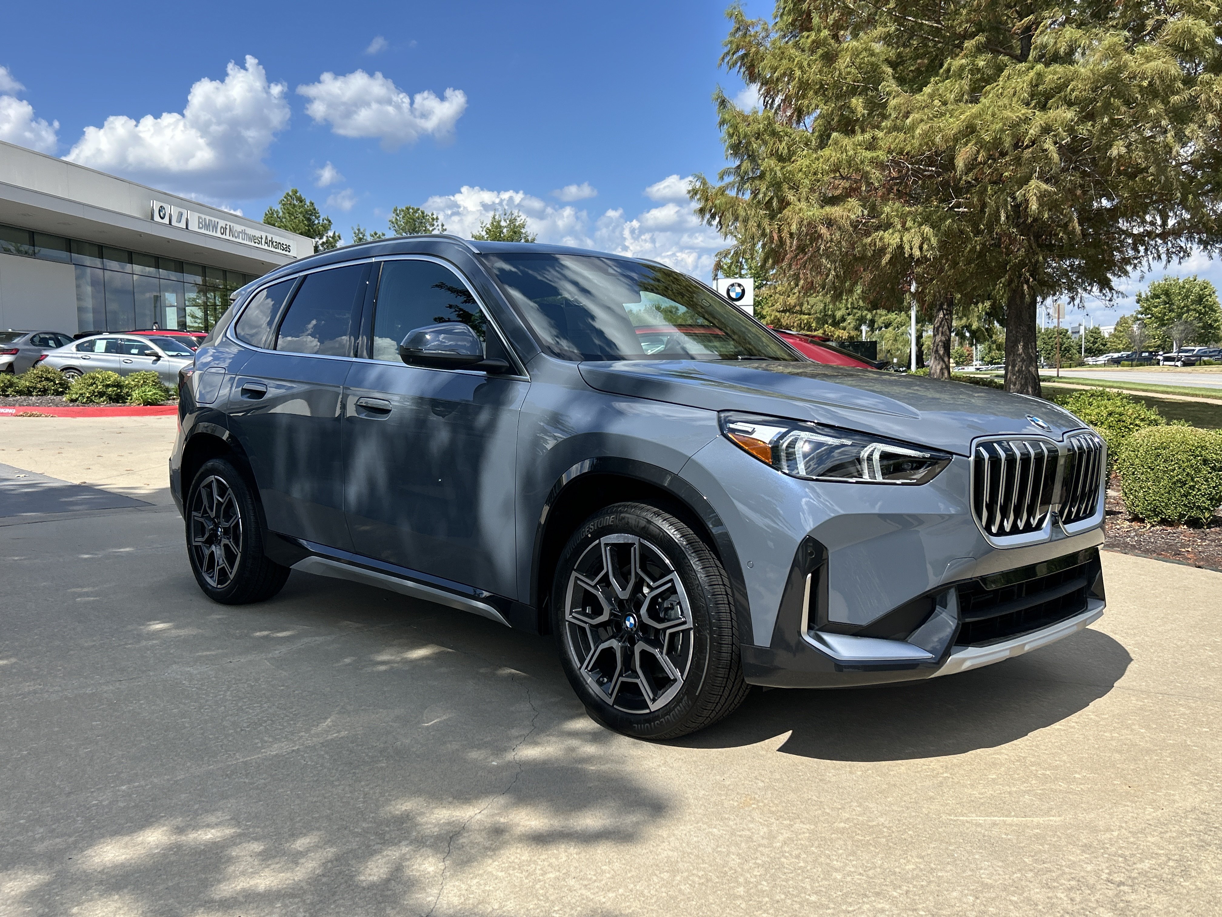 New 2027 BMW X1 xDrive28i AWD/4WD image 6