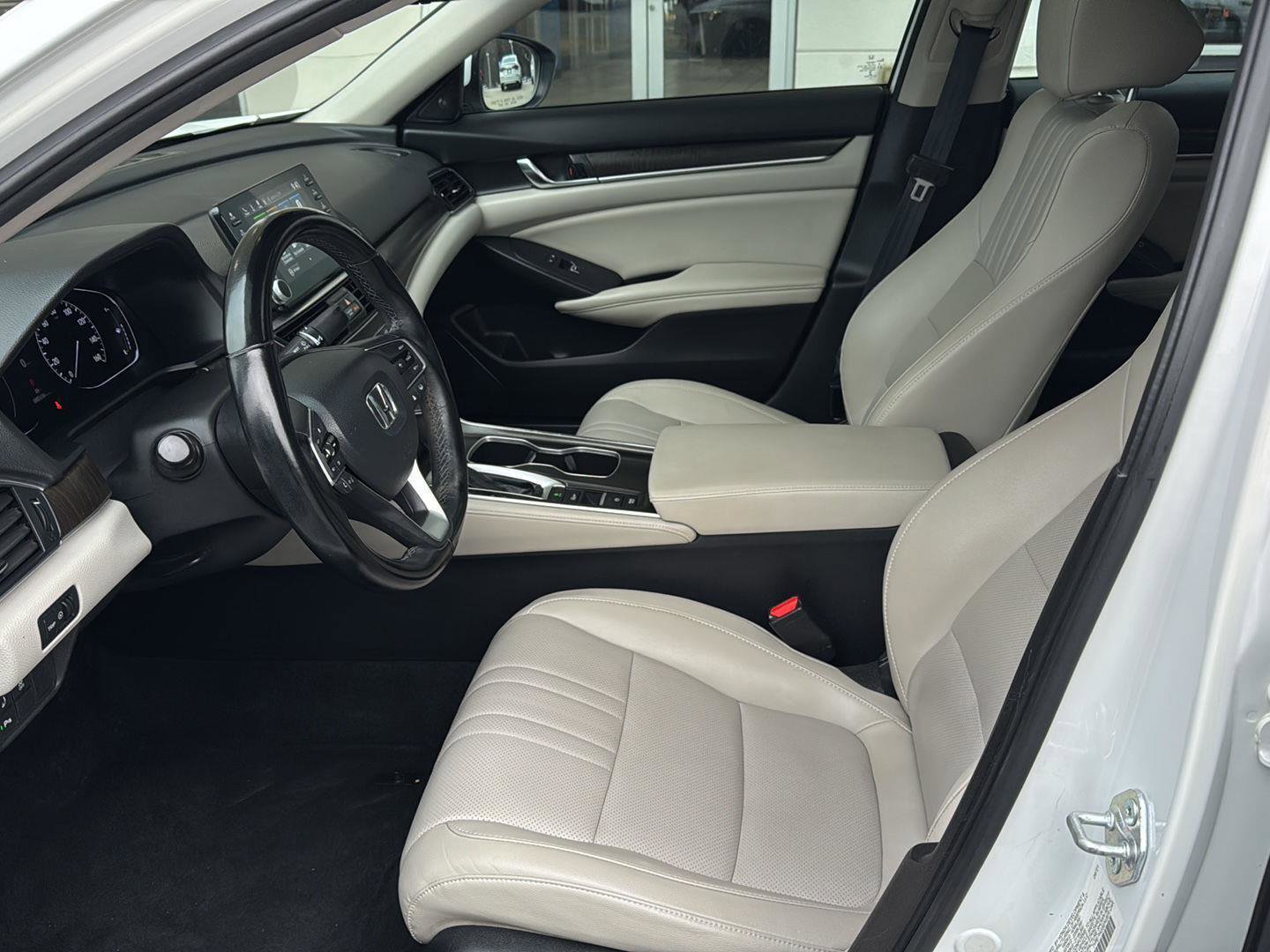 Used 2021 Honda Accord EX-L image 8