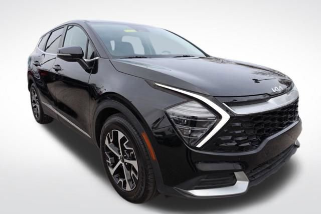 Certified 2024 Kia Sportage EX image 6