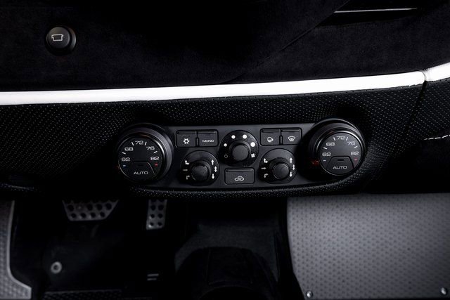 Certified 2020 Ferrari 488 Pista Coupe image 48