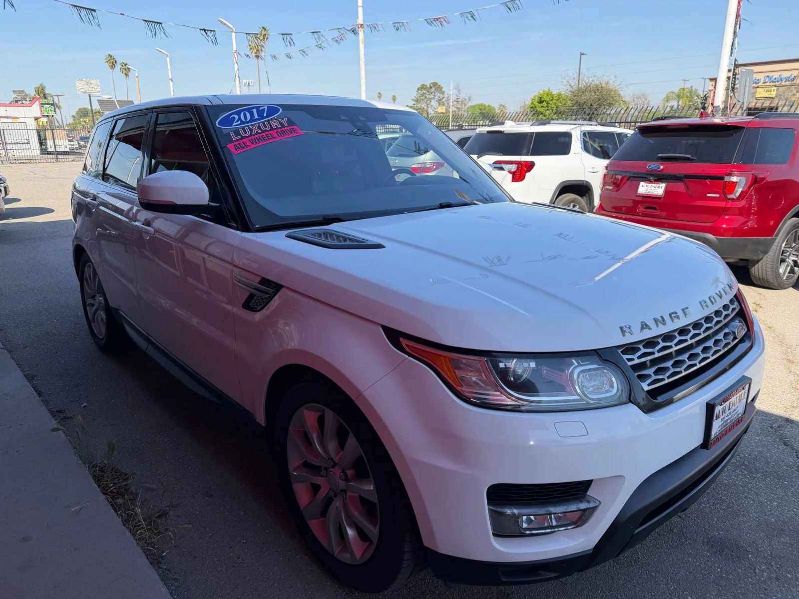 Used 2017 Land Rover Range Rover Sport HSE image 6