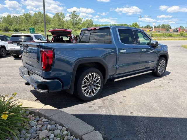 Used 2025 GMC Sierra 1500 Denali Ultimate AWD/4WD image 5