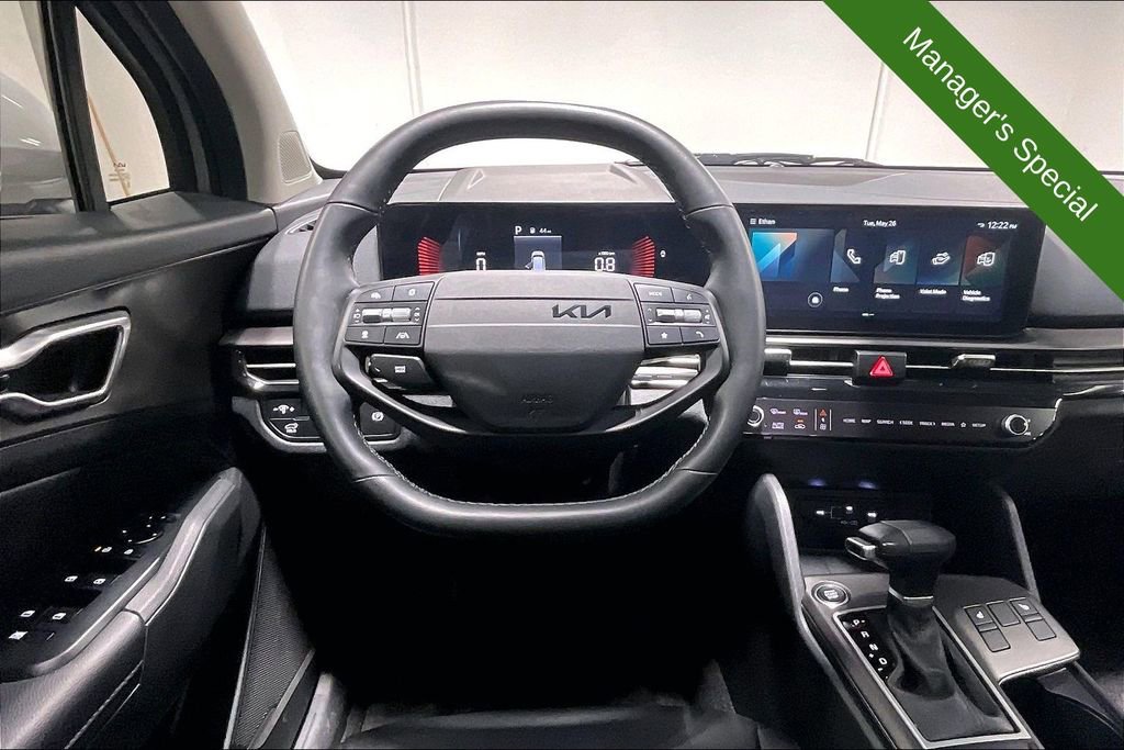 Used 2026 Kia Sportage EX FWD image 6