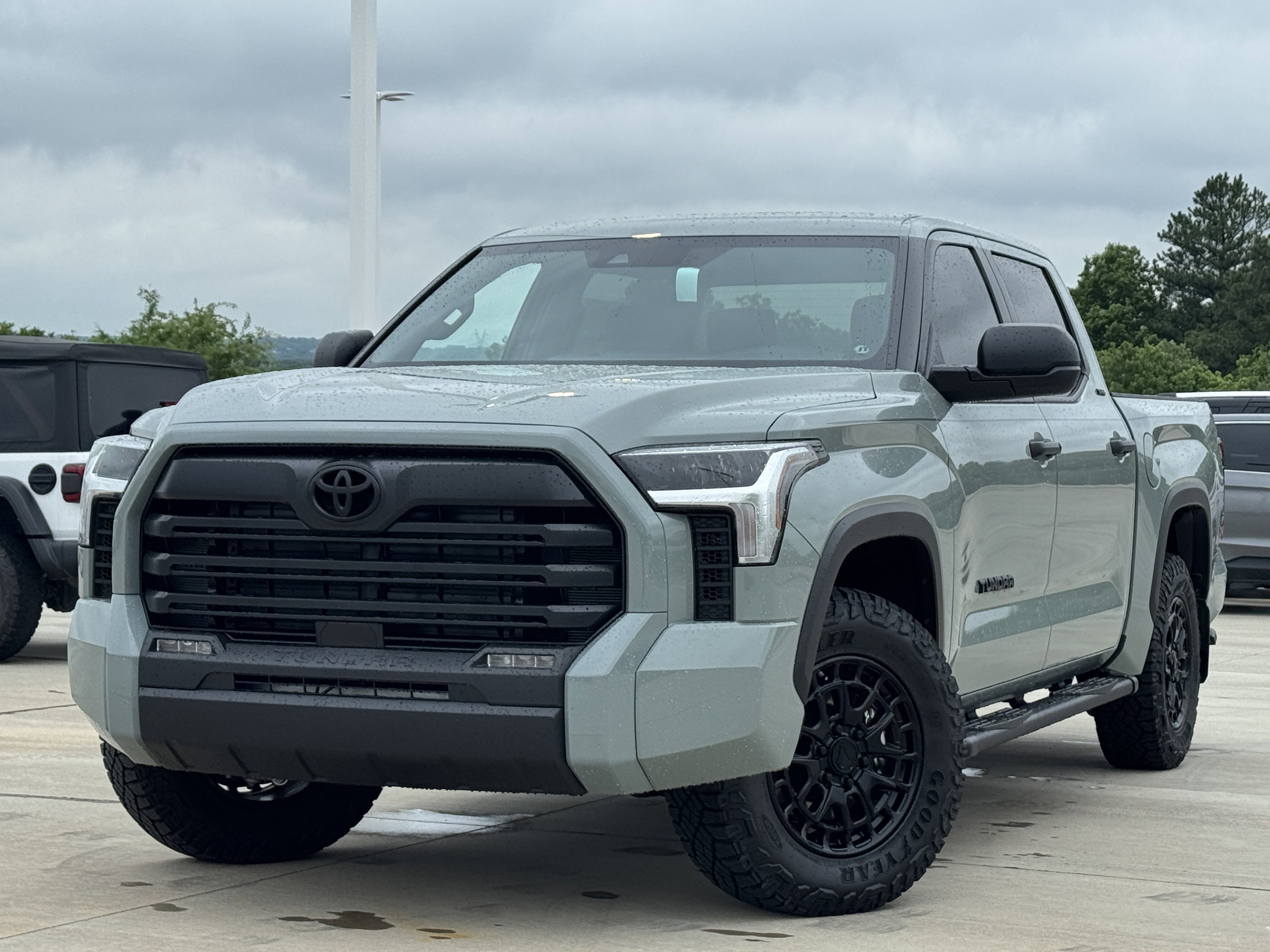 New 2026 Toyota Tundra SR5 AWD/4WD image 2