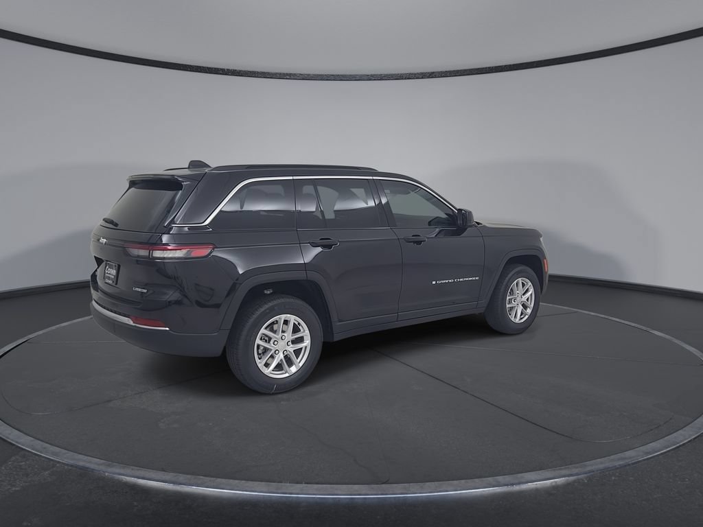 New 2026 Jeep Grand Cherokee Laredo X AWD/4WD image 15