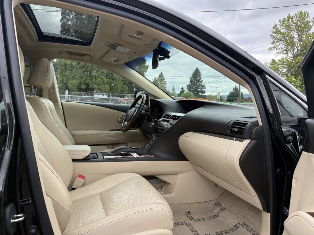 Used 2013 Lexus RX 350 AWD w/ Navigation Pkg image 16