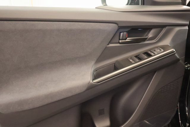New 2026 Toyota C-HR AWD/4WD image 9