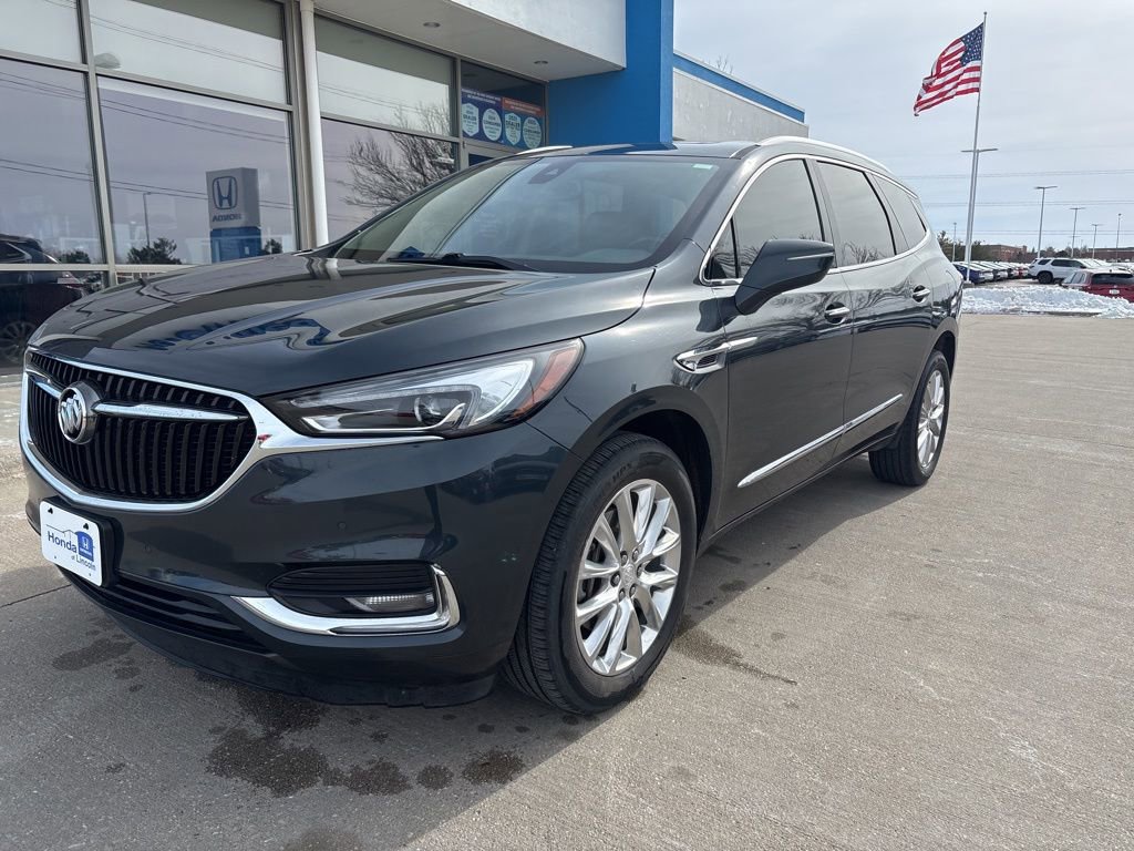 Used 2019 Buick Enclave Premium w/ Experience Buick Package image 1