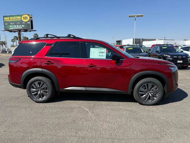 New 2026 Nissan Pathfinder SV image 7