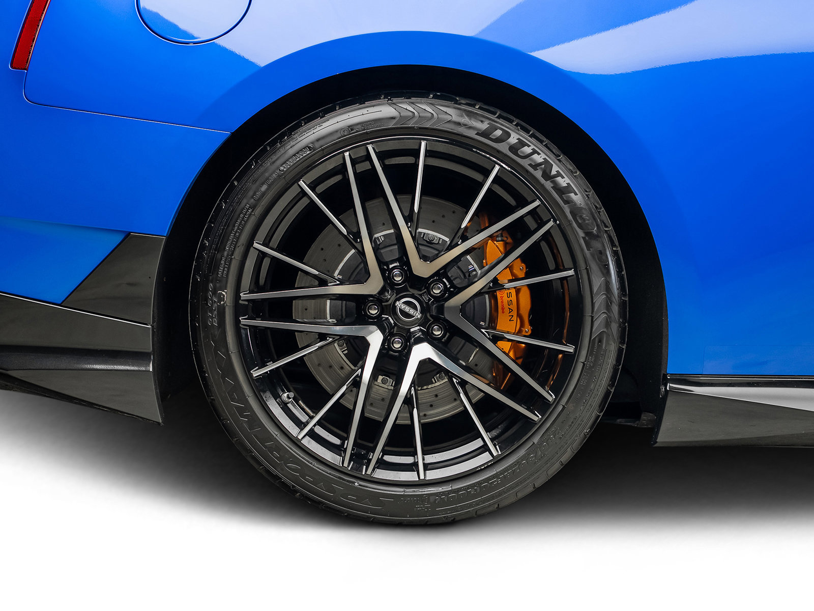 Used 2024 Nissan GT-R AWD/4WD image 30