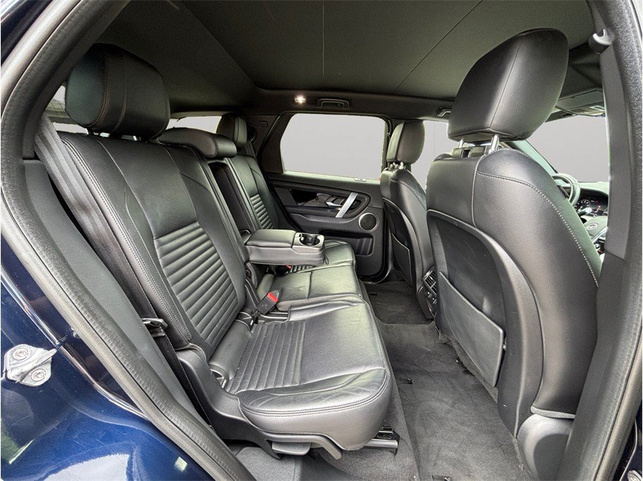 Used 2020 Land Rover Discovery Sport SE AWD/4WD image 42