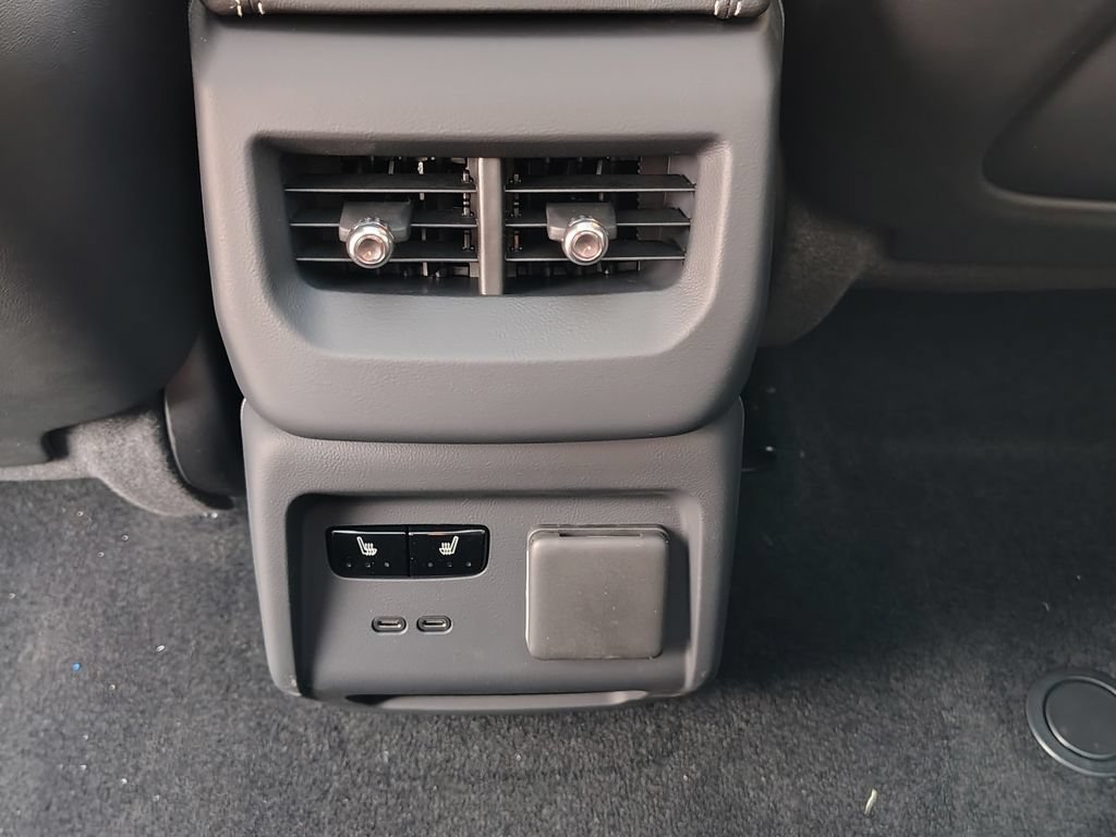 New 2027 Cadillac Optiq Premium Luxury AWD/4WD image 36