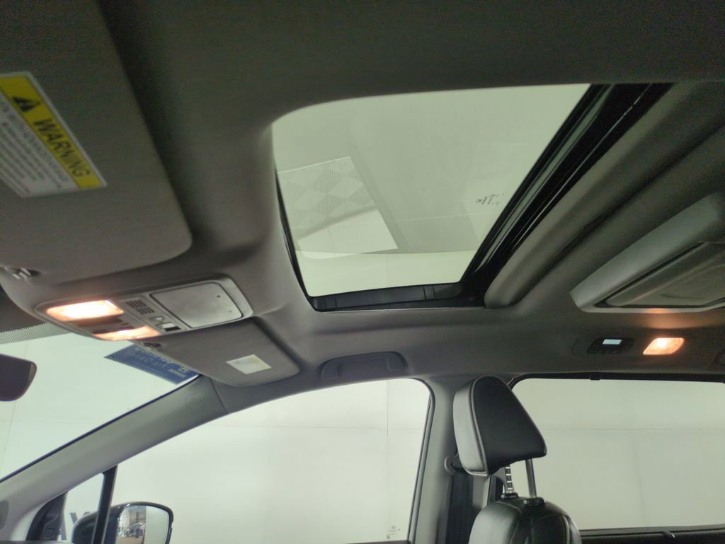 Used 2024 Honda Odyssey Elite image 24