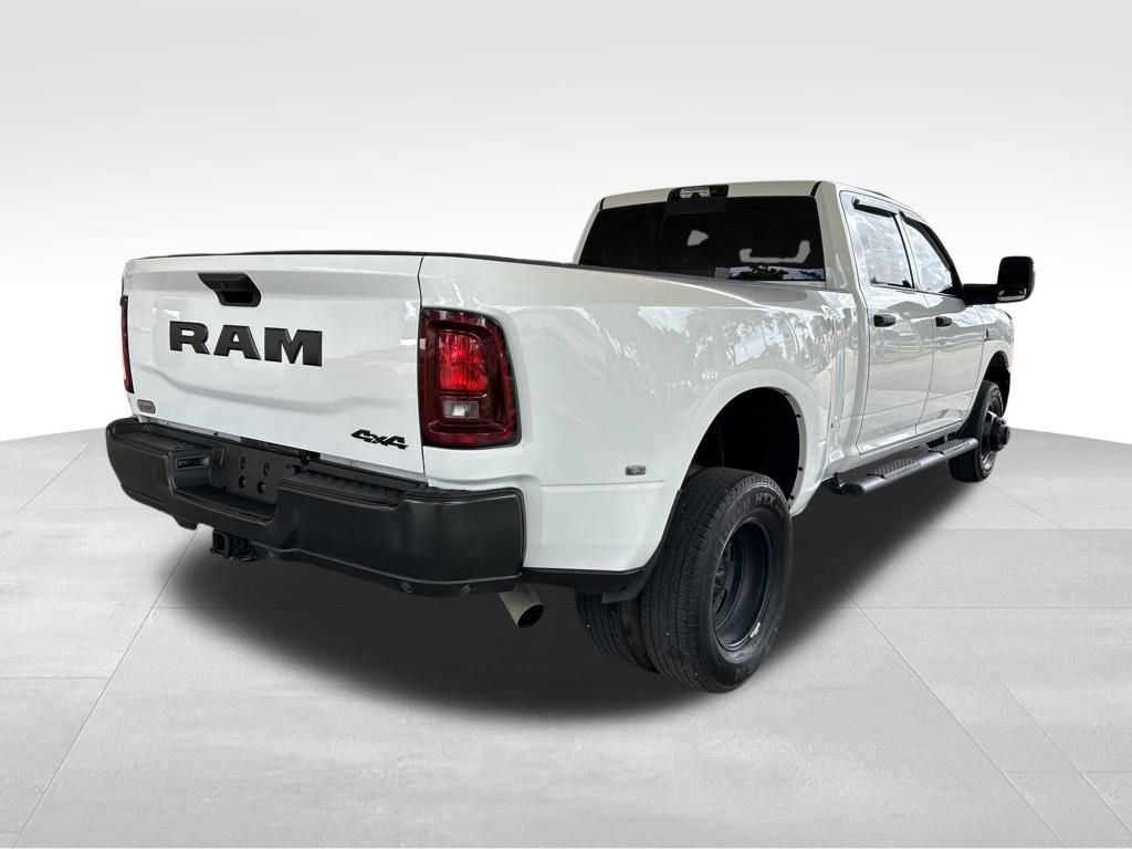Used 2025 RAM 3500 Tradesman image 4