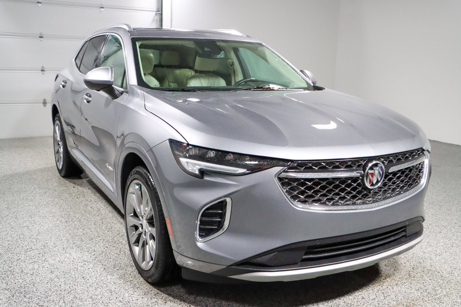 Used 2021 Buick Envision Avenir image 5