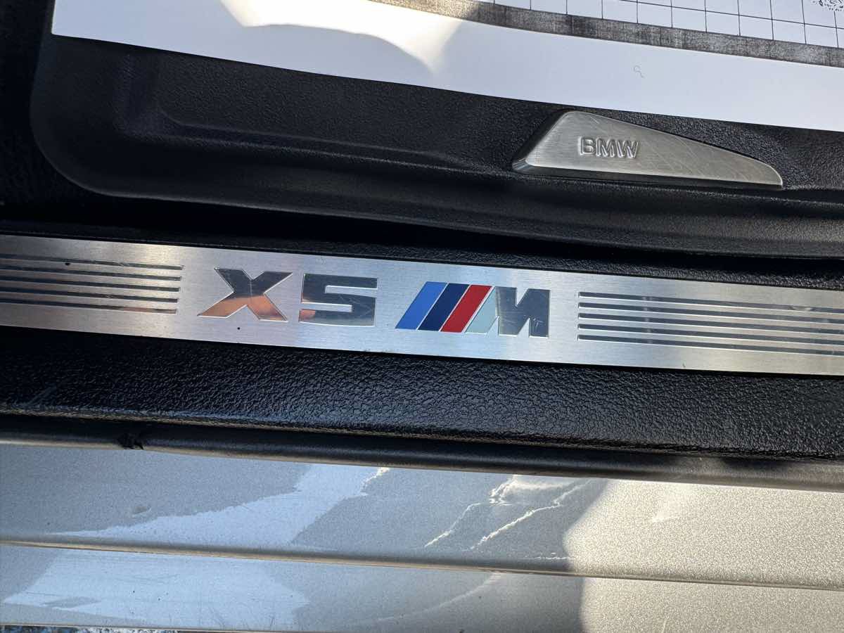 Used 2016 BMW X5 M AWD/4WD image 42