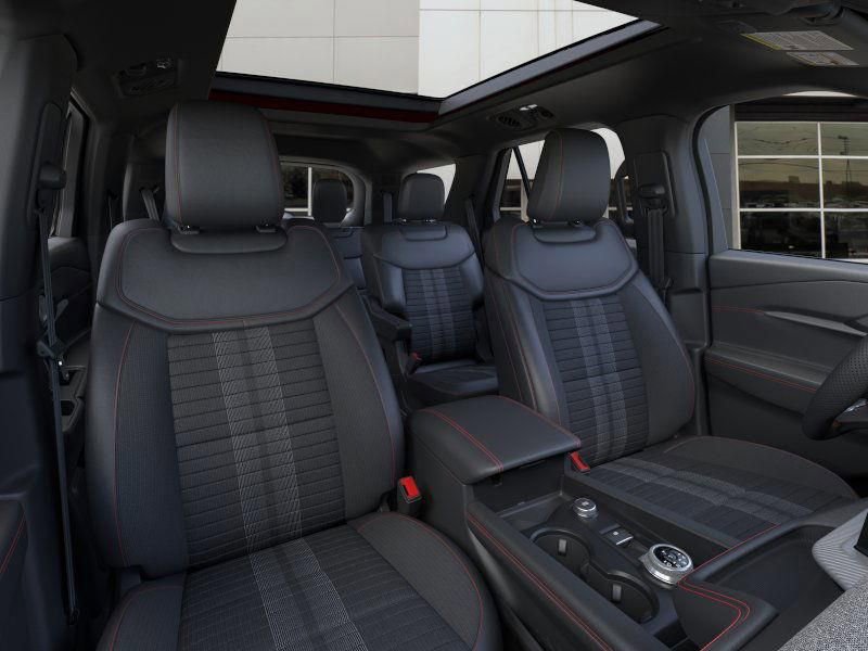 New 2026 Ford Explorer ST-Line w/ ST-Line Street Pack AWD/4WD image 14