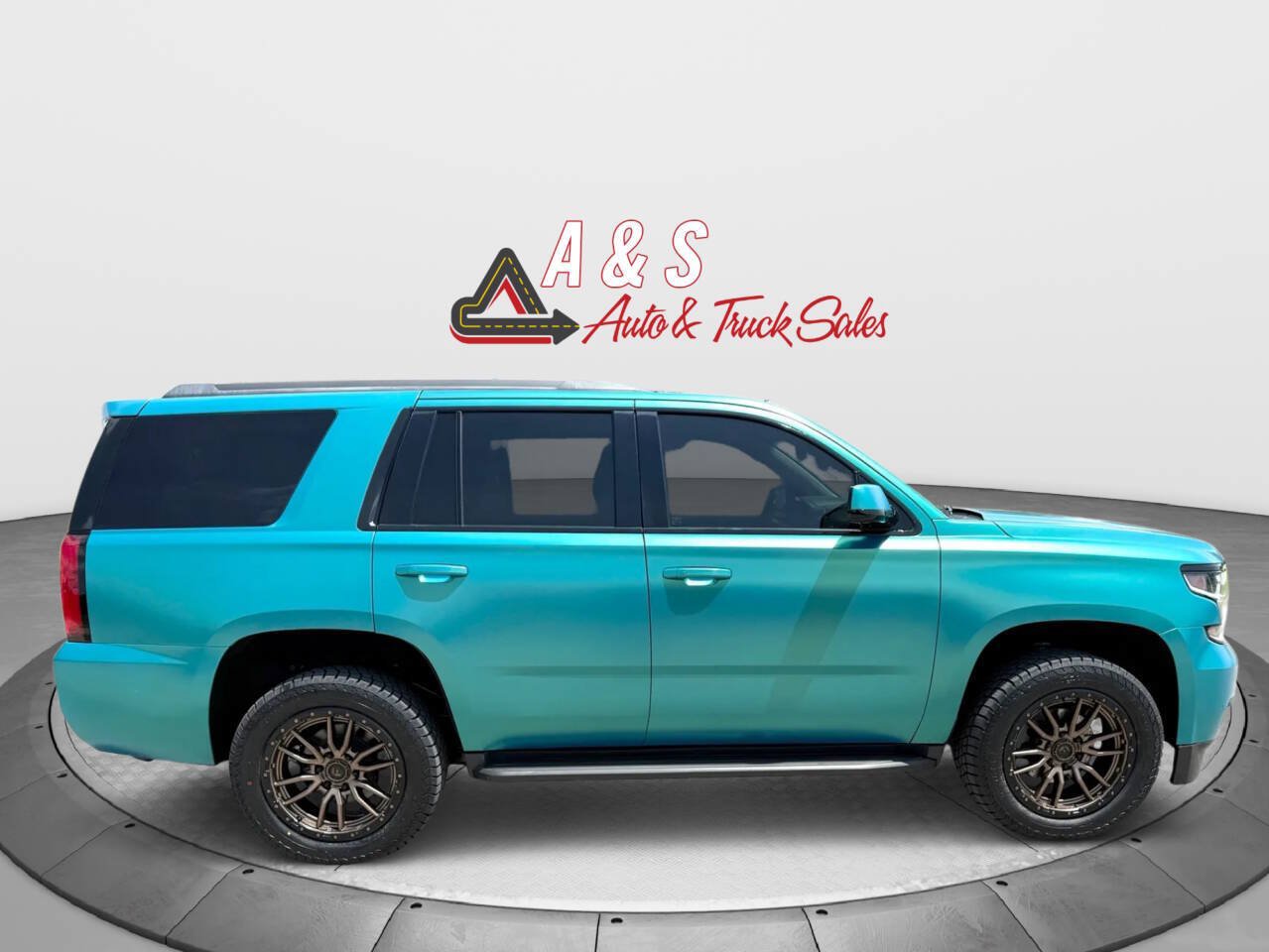Used 2016 Chevrolet Tahoe LT AWD/4WD image 6