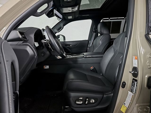 Used 2025 Lexus LX 700h Overtrail AWD/4WD image 16