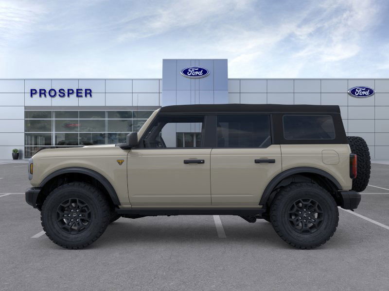 New 2026 Ford Bronco Badlands image 3