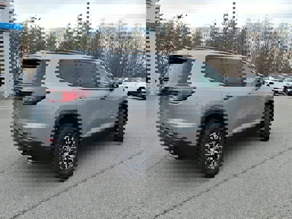 New 2026 GMC Acadia AT4 w/ Luxury Package image 4