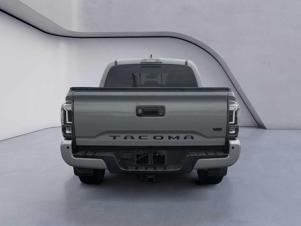 Used 2019 Toyota Tacoma TRD Sport image 4