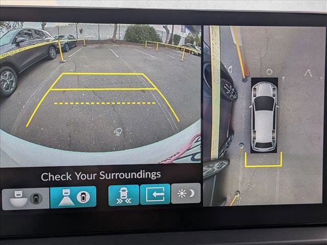 Certified 2023 Honda Pilot Elite image 13