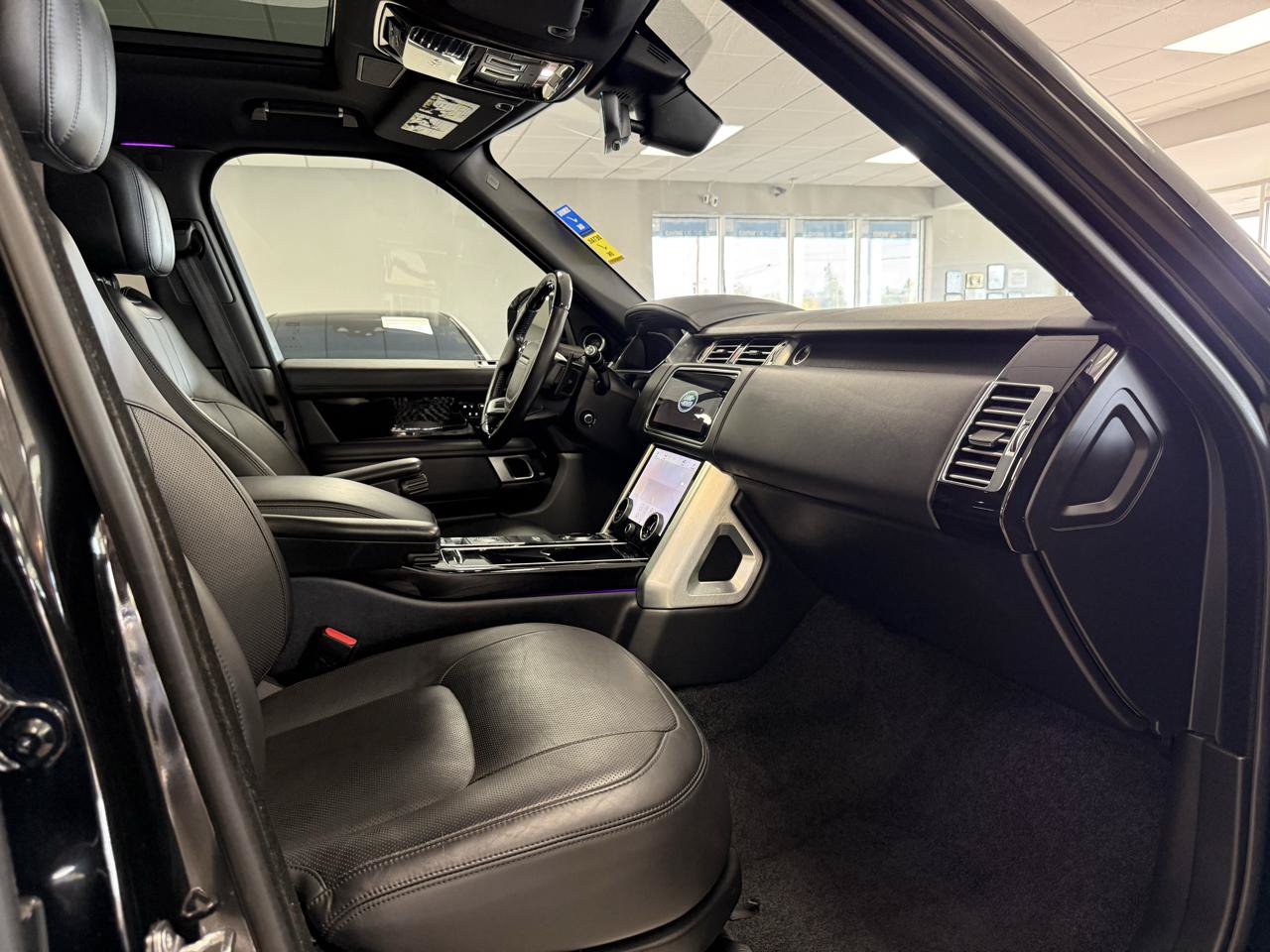 Used 2021 Land Rover Range Rover Westminster Edition AWD/4WD image 29