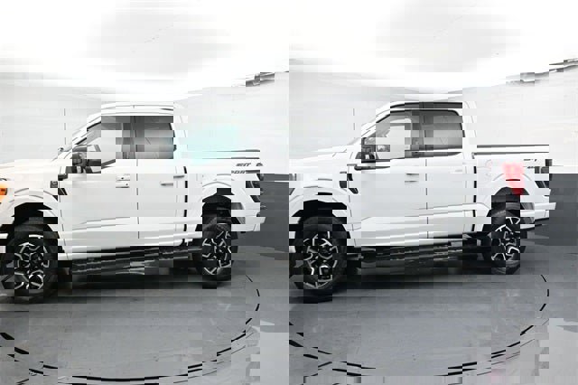 Used 2023 Ford F150 XLT w/ Equipment Group 302A High image 9