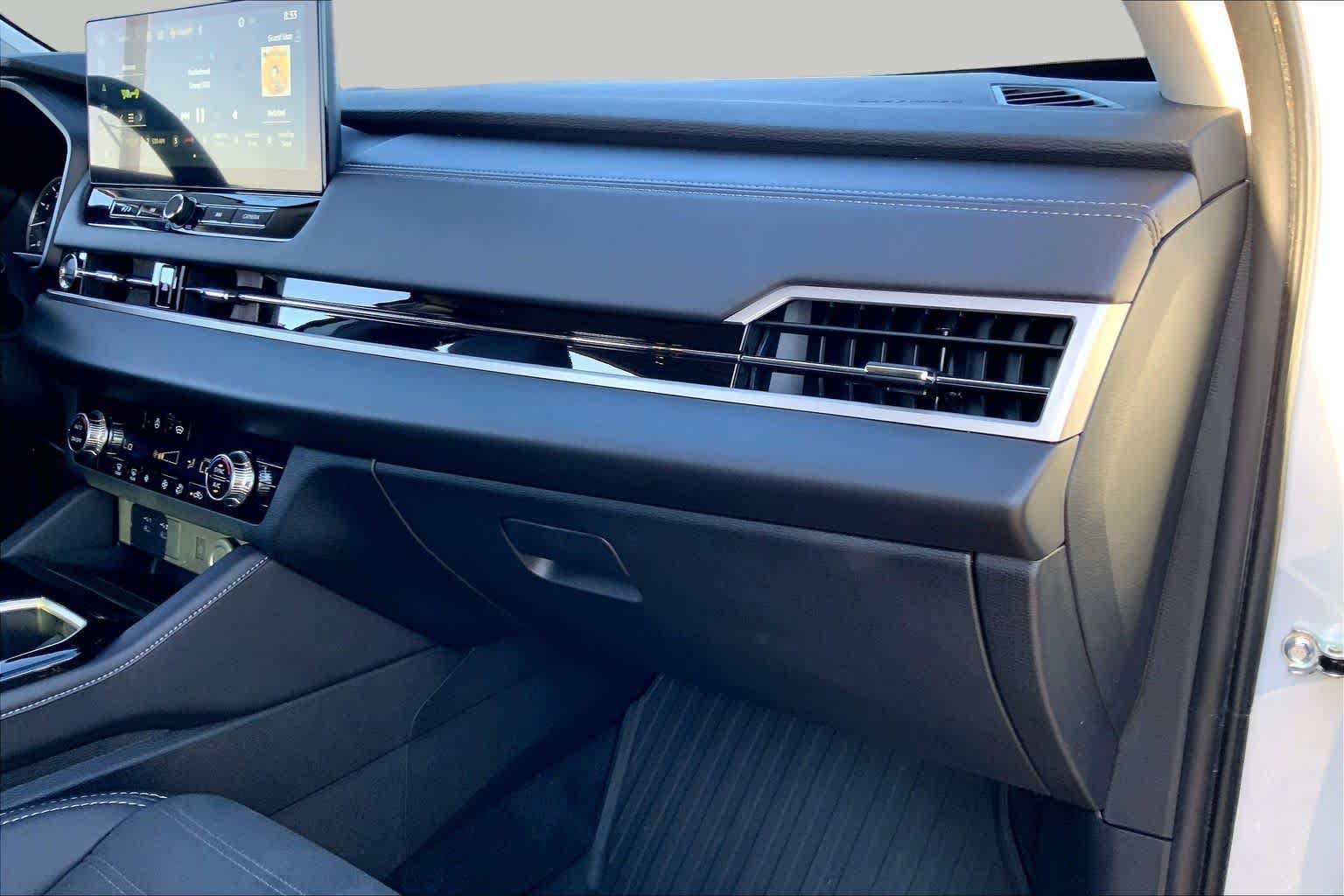 Used 2026 Mitsubishi Outlander AWD image 19