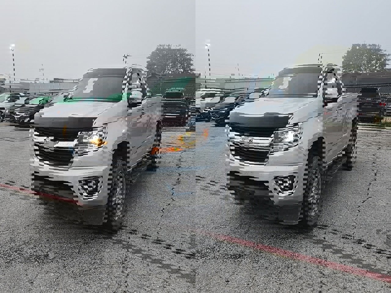 Used 2015 Chevrolet Colorado LT w/ Luxury Package image 3