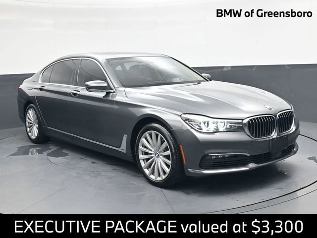 Used 2018 BMW 740i image 1