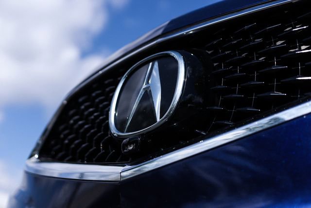Used 2018 Acura MDX Sport Hybrid w/ Advance Pkg AWD/4WD image 17
