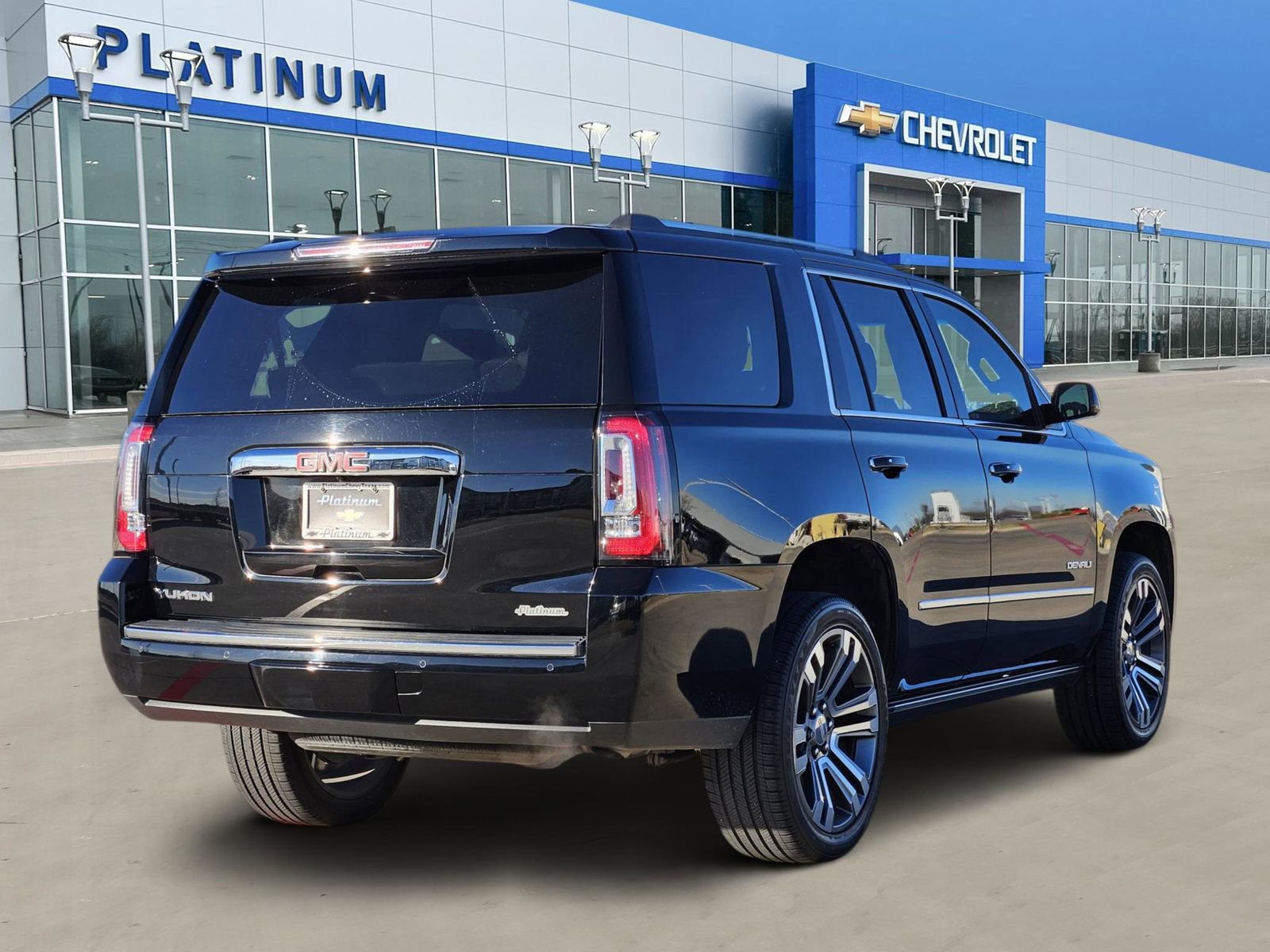 Used 2019 GMC Yukon Denali w/ Denali Ultimate Package image 5