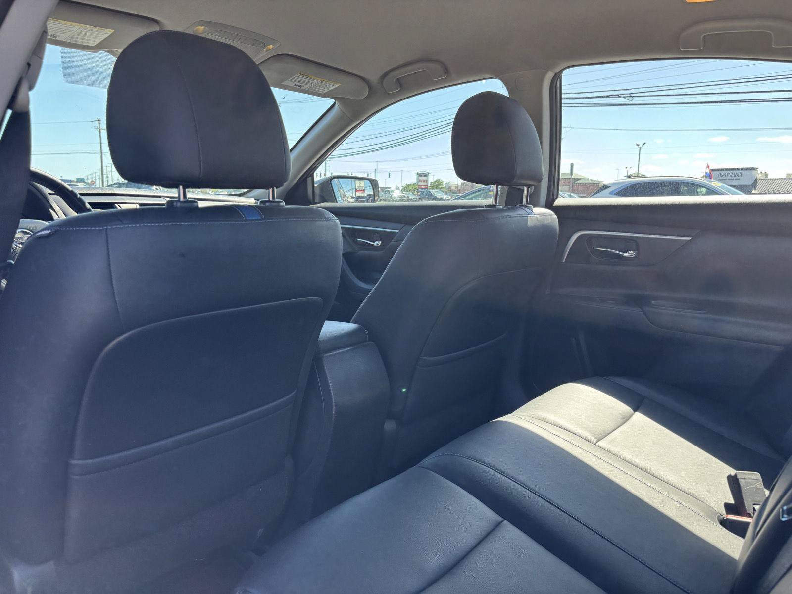 Used 2018 Nissan Altima 2.5 SR w/ SR Midnight Edition FWD image 10