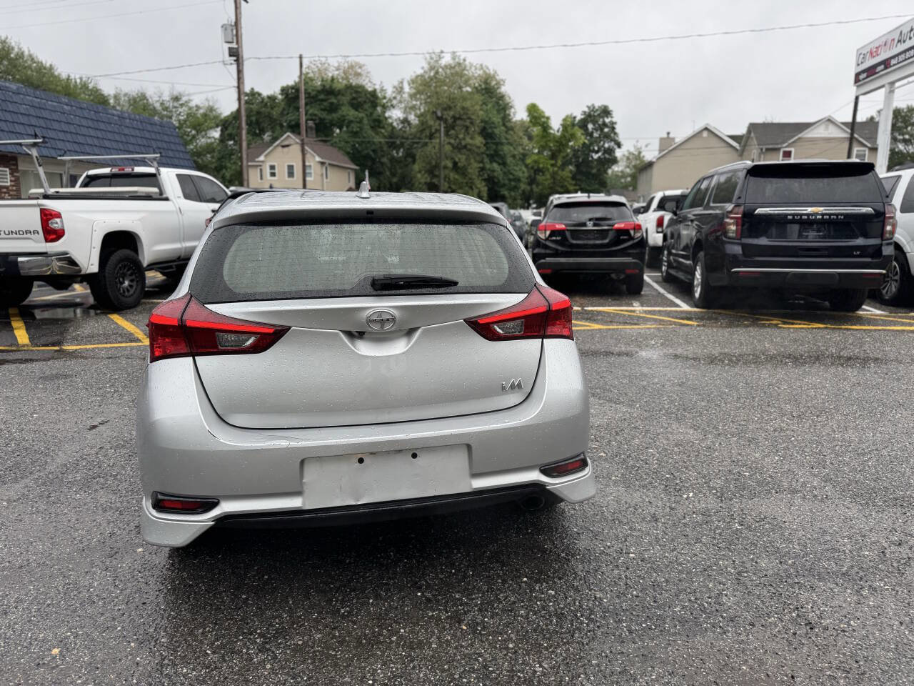 Used 2016 Scion iM Base 4dr Hatchback CVT image 12