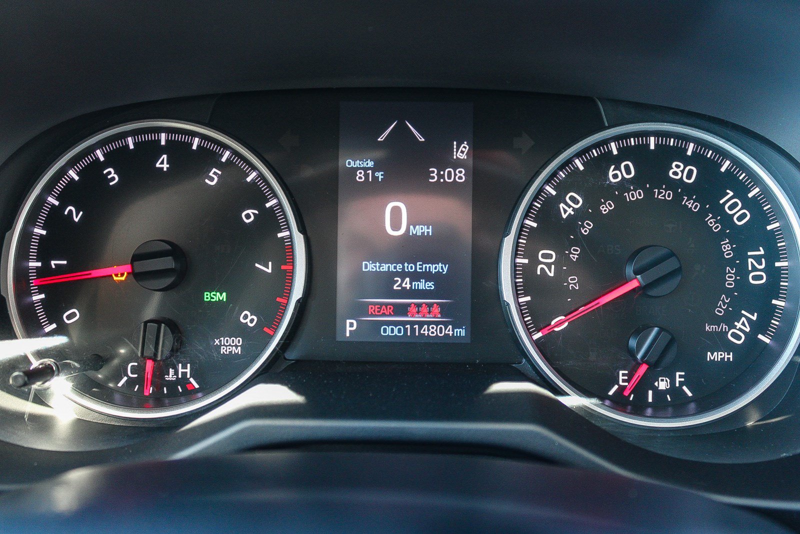 Used 2021 Toyota RAV4 XLE w/ XLE Grade Weather Package AWD/4WD image 24