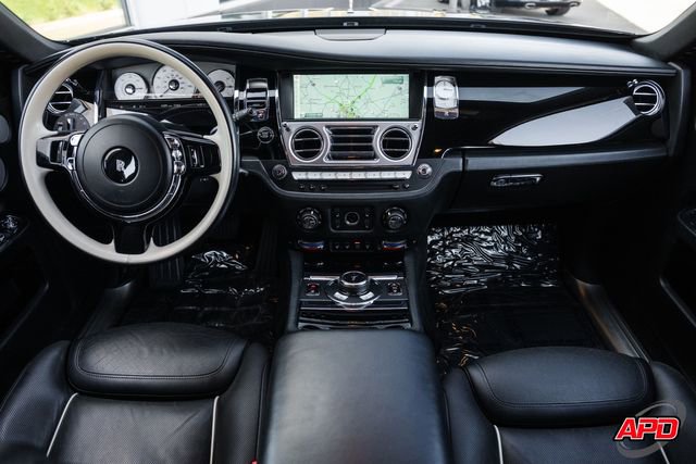 Used 2017 Rolls-Royce Ghost RWD image 10