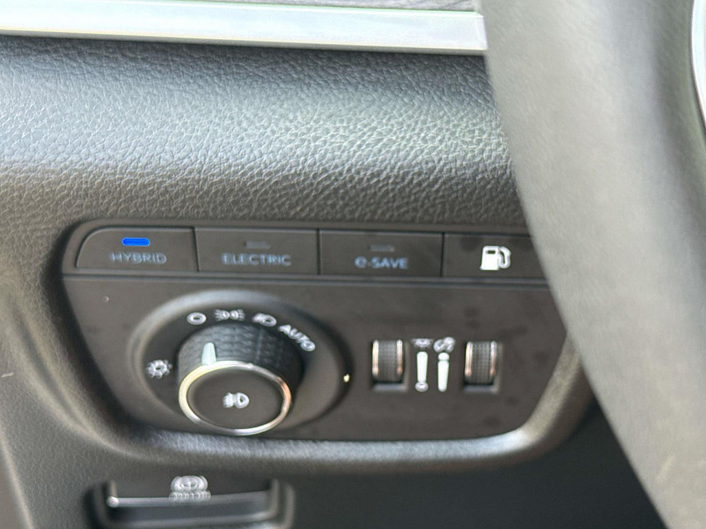 Used 2024 Jeep Grand Cherokee Limited 4xe AWD/4WD image 27