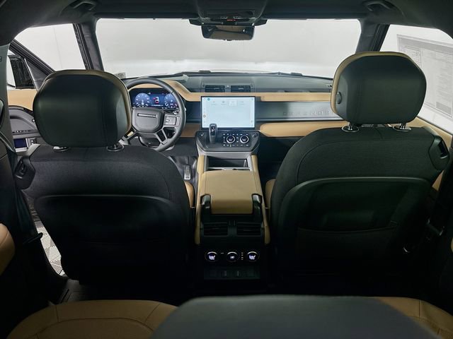 New 2026 Land Rover Defender 90 V8 image 23