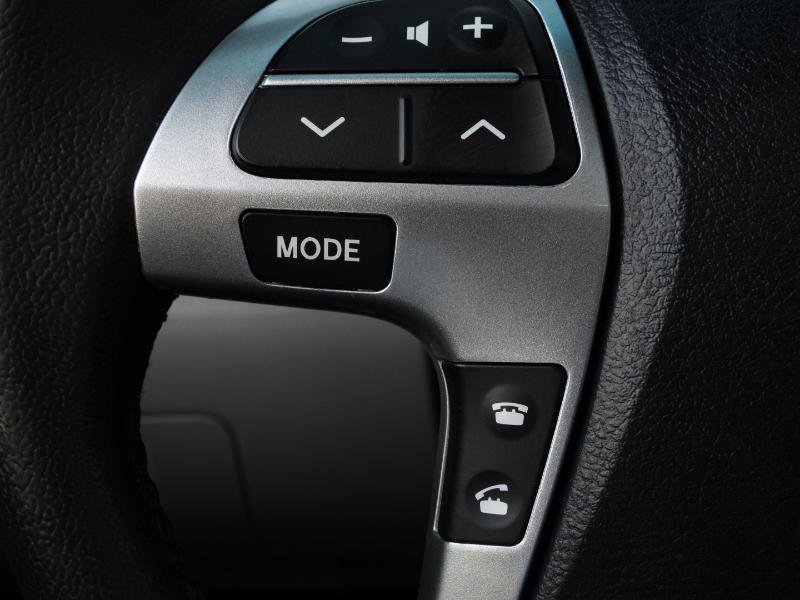 Used 2012 Toyota Highlander SE w/ Tow Pkg FWD image 66